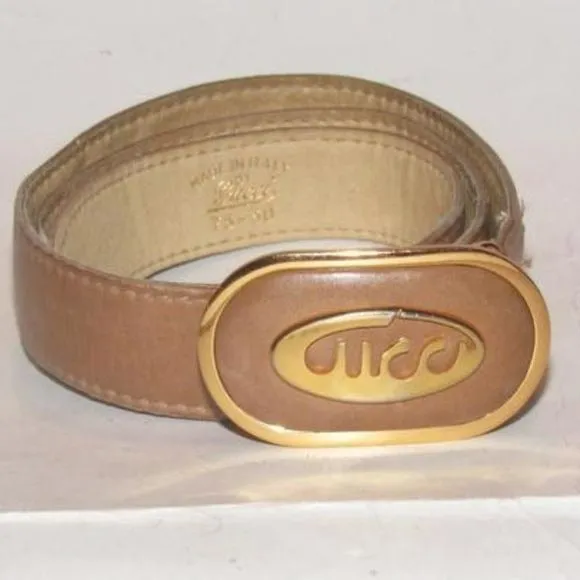 Gucci Vintage Brown Oval Cursive Logo