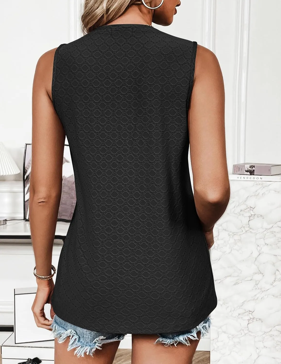 Zeagoo Sleeveless Eyelet Shirts High Neck Top